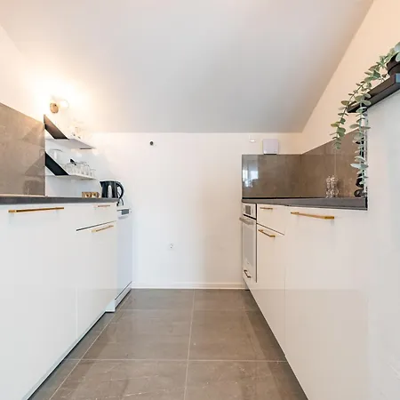 Master Road House Apartment Maslenica Exterior photo